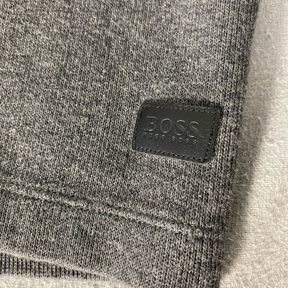 Hugo Boss lightweight grey sweater - Picture 3 of 4